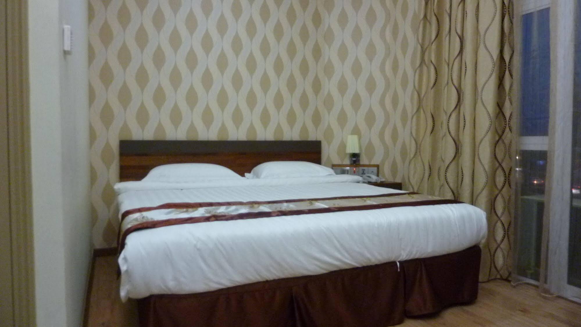 Nova 2* Kuching